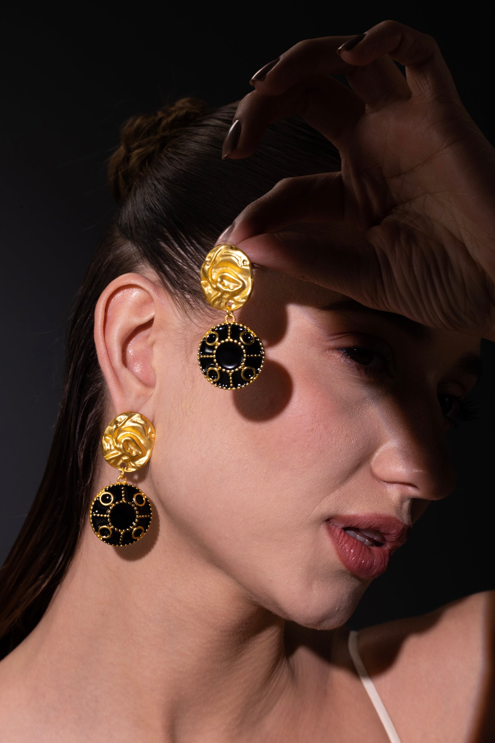 The Noir Aureum Earrings – Crafted for Lasting Luxe