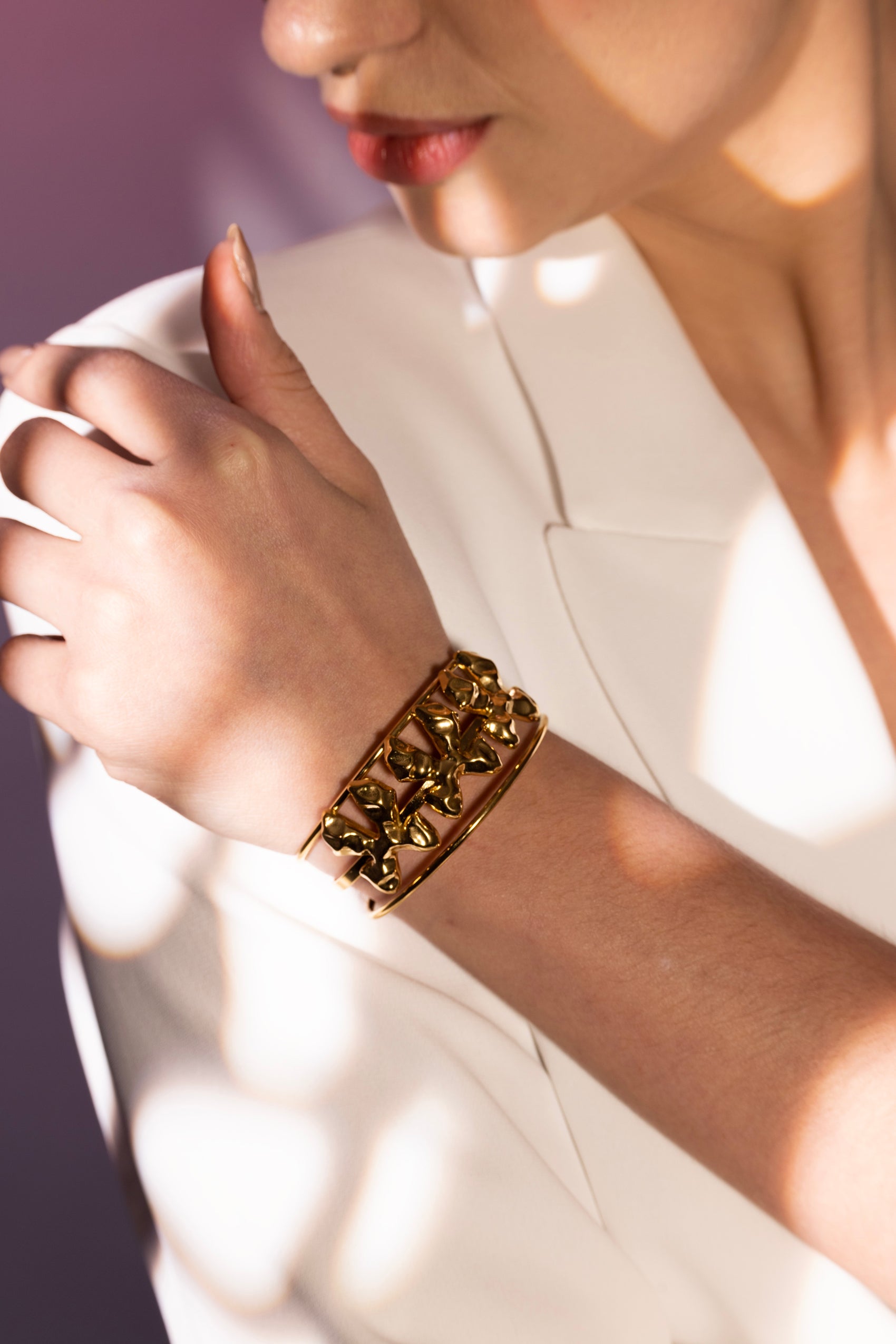 The Gilded Bow Cuff – Hypoallergenic & Elegant