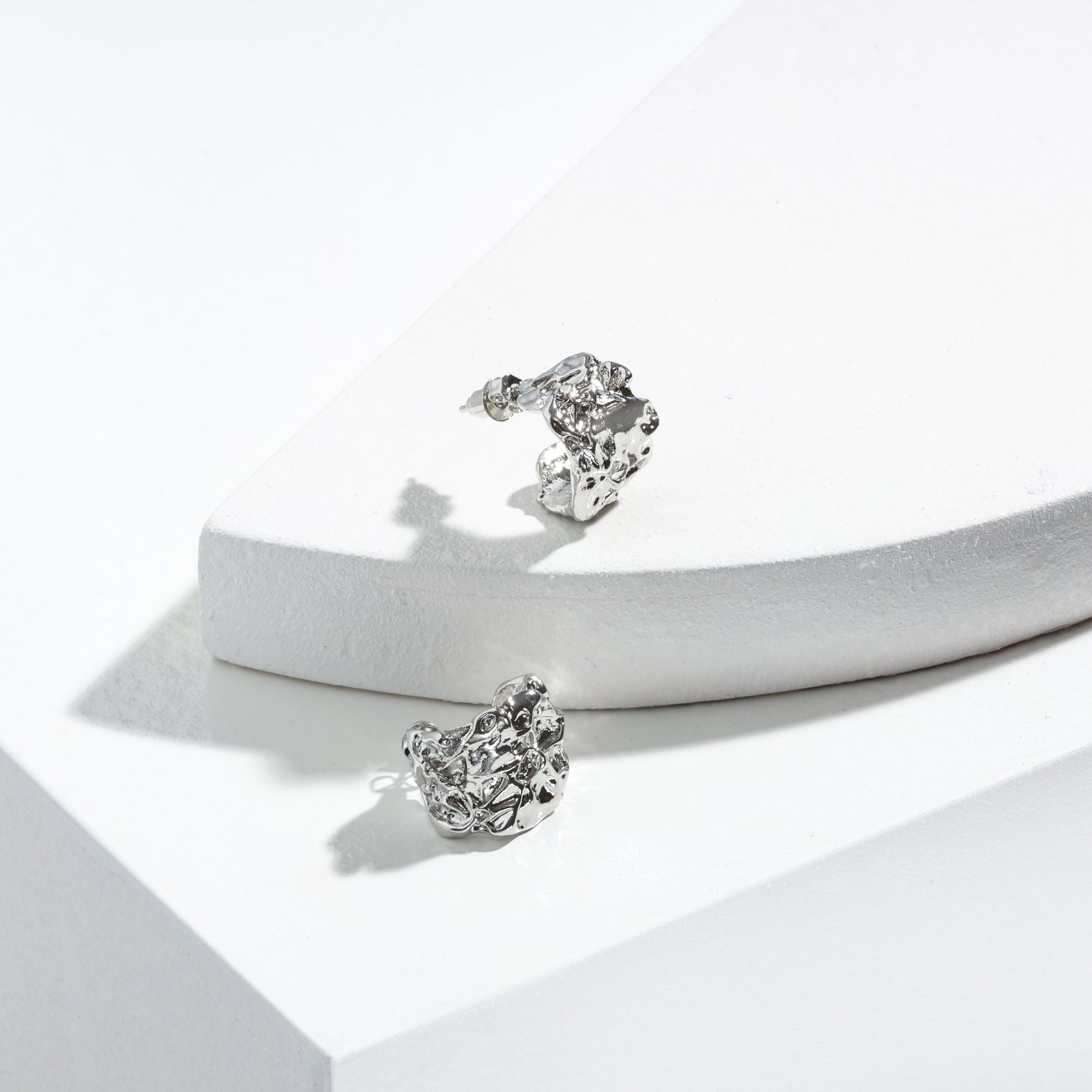 The Abstract Wave Earrings β Luxe-Grade Gold Plating