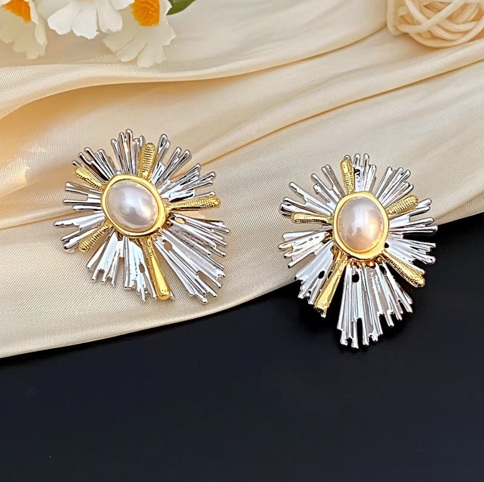 The Sunburst Pearl Studs – Luxe-Grade Gold Plating