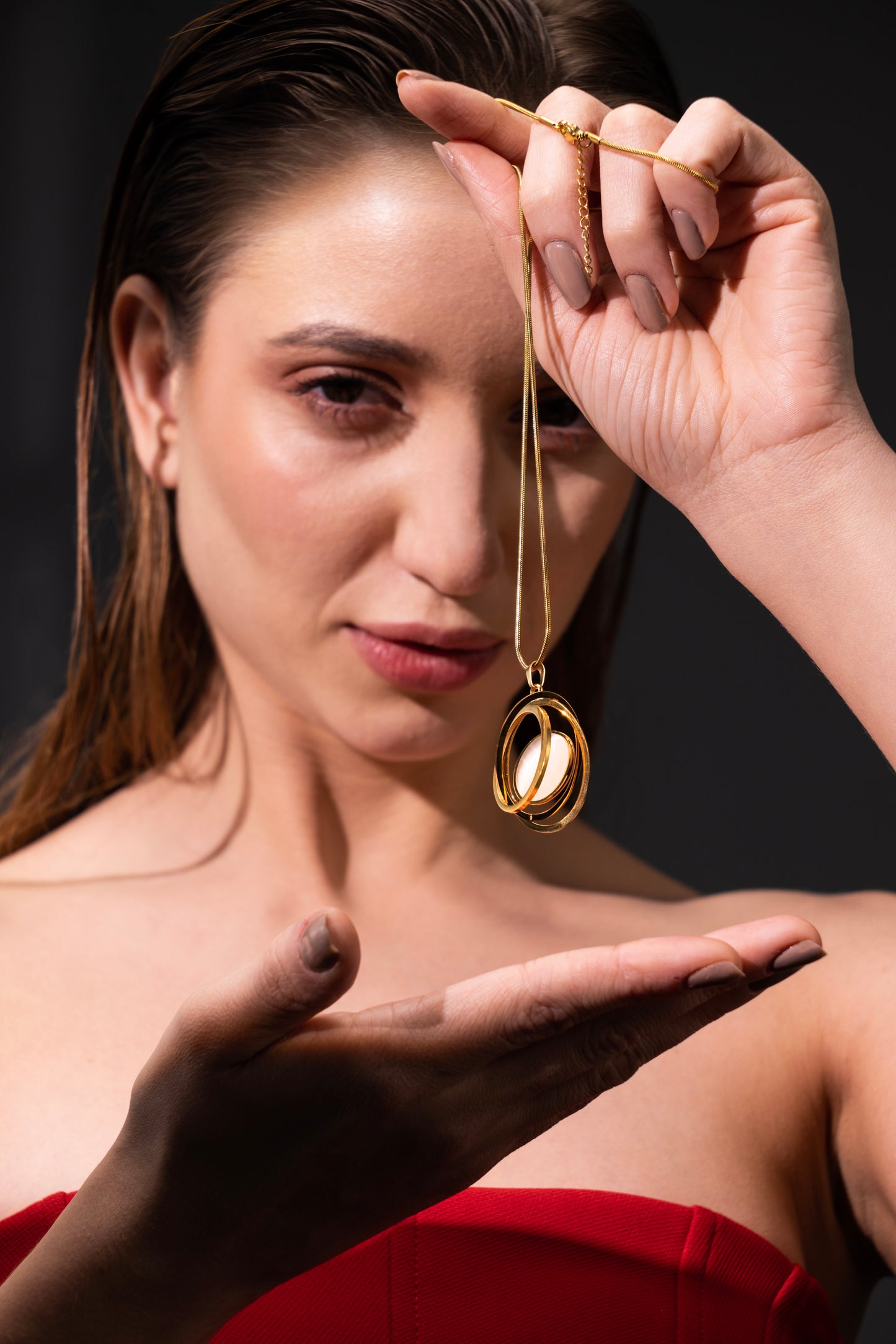 The Orbiting Muse Necklace – Premium Tarnish-Free Finish