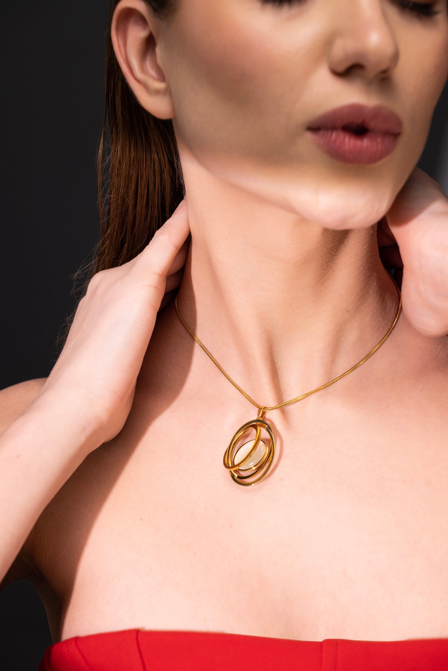 The Orbiting Muse Necklace – Premium Tarnish-Free Finish