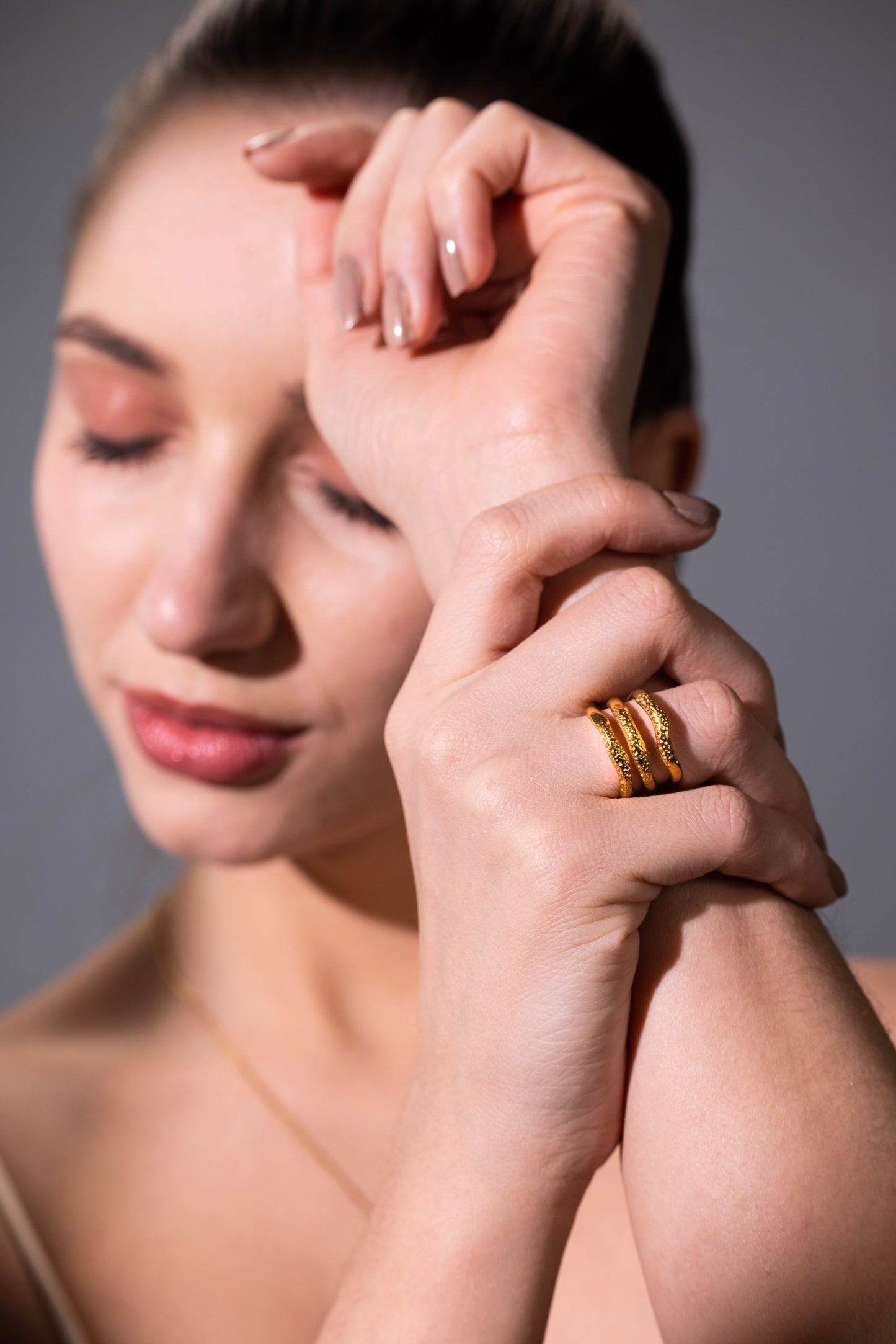 The Woven Cascade Ring – Everyday Glam, Lasting Shine