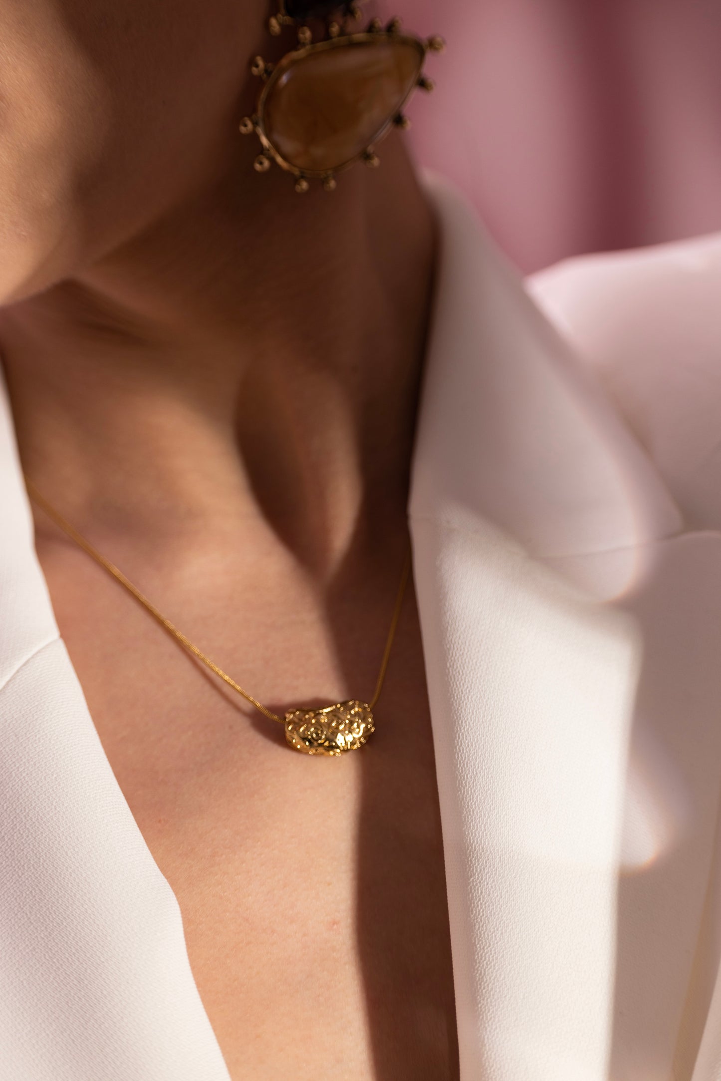 The Filigree Dome Necklace – Luxe-Grade Gold Plating
