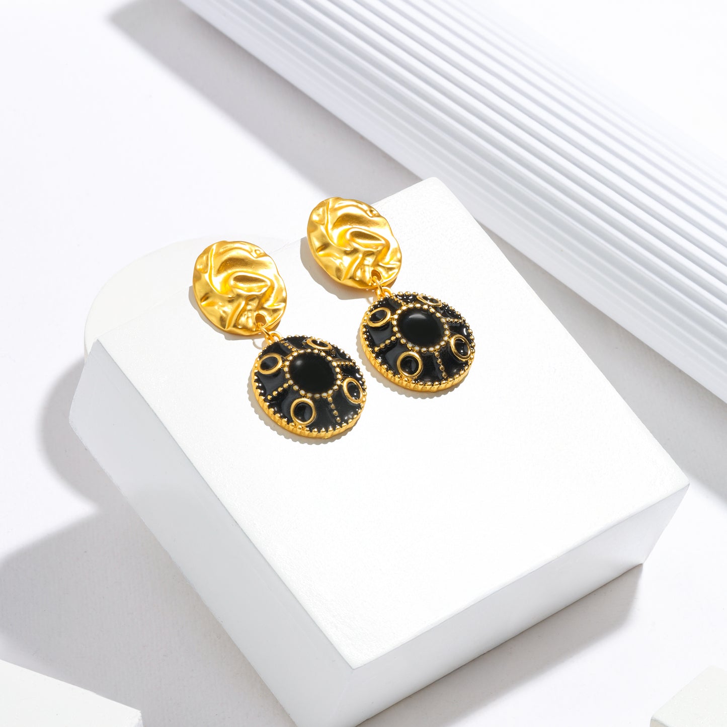 The Noir Aureum Earrings – Crafted for Lasting Luxe
