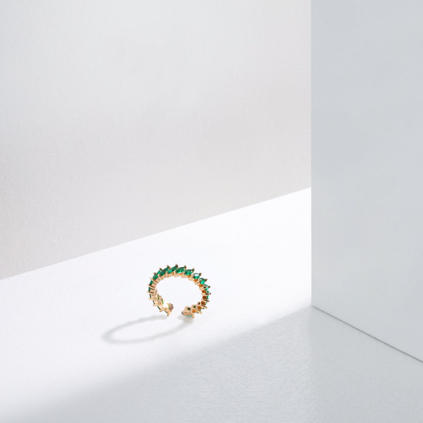 The Emerald Vine Ring – Luxury Plating, Built to Last