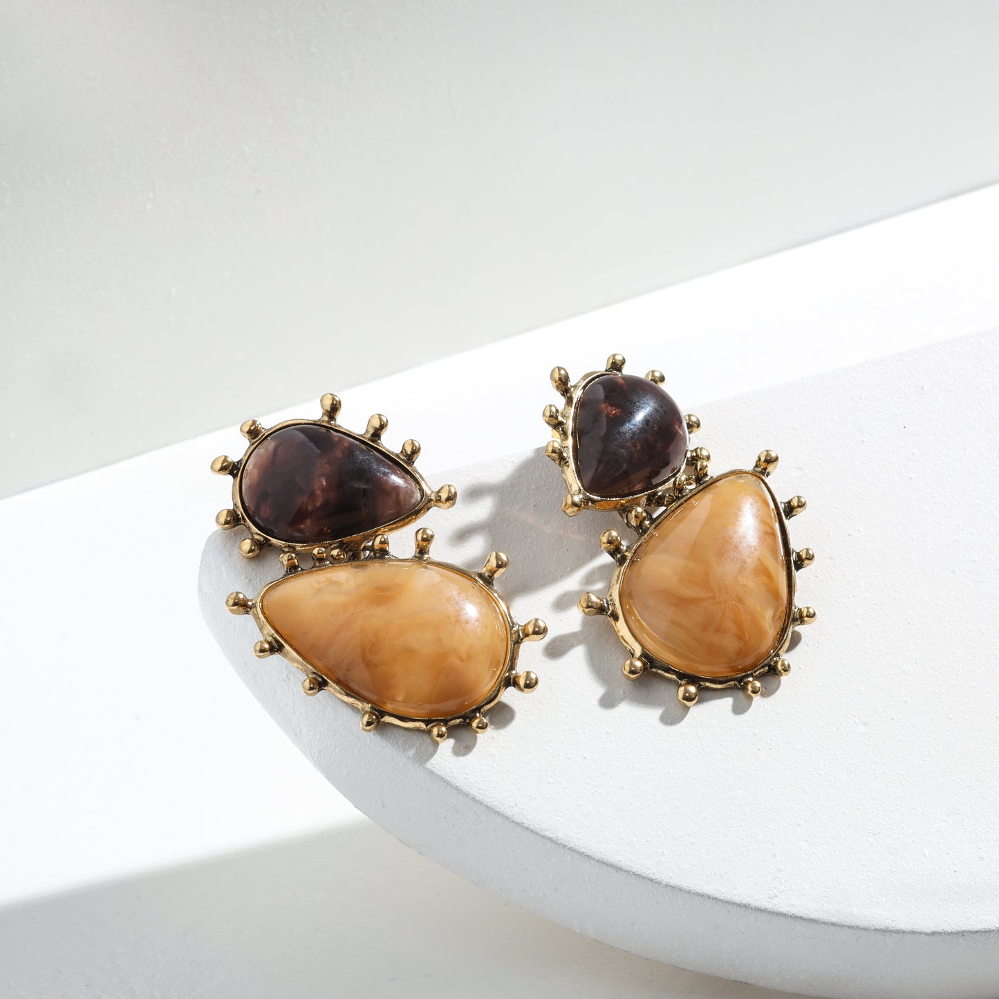 The Midnight Bloom Earrings – Everyday Glam, Lasting Shine