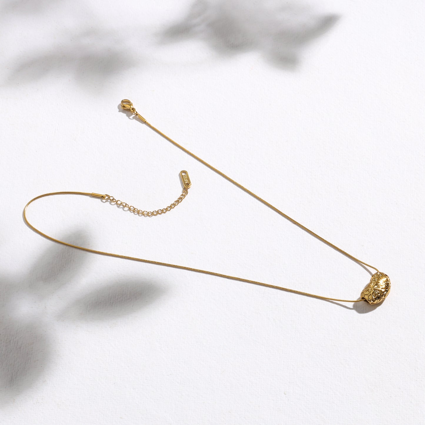 The Filigree Dome Necklace – Luxe-Grade Gold Plating