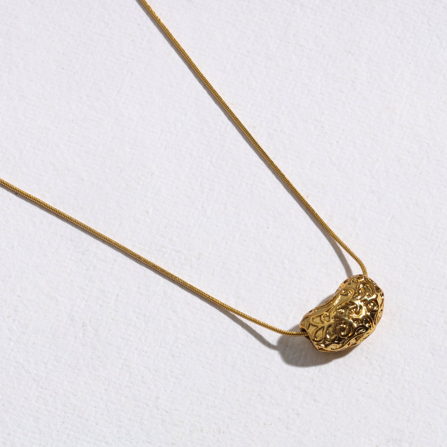 The Filigree Dome Necklace – Luxe-Grade Gold Plating