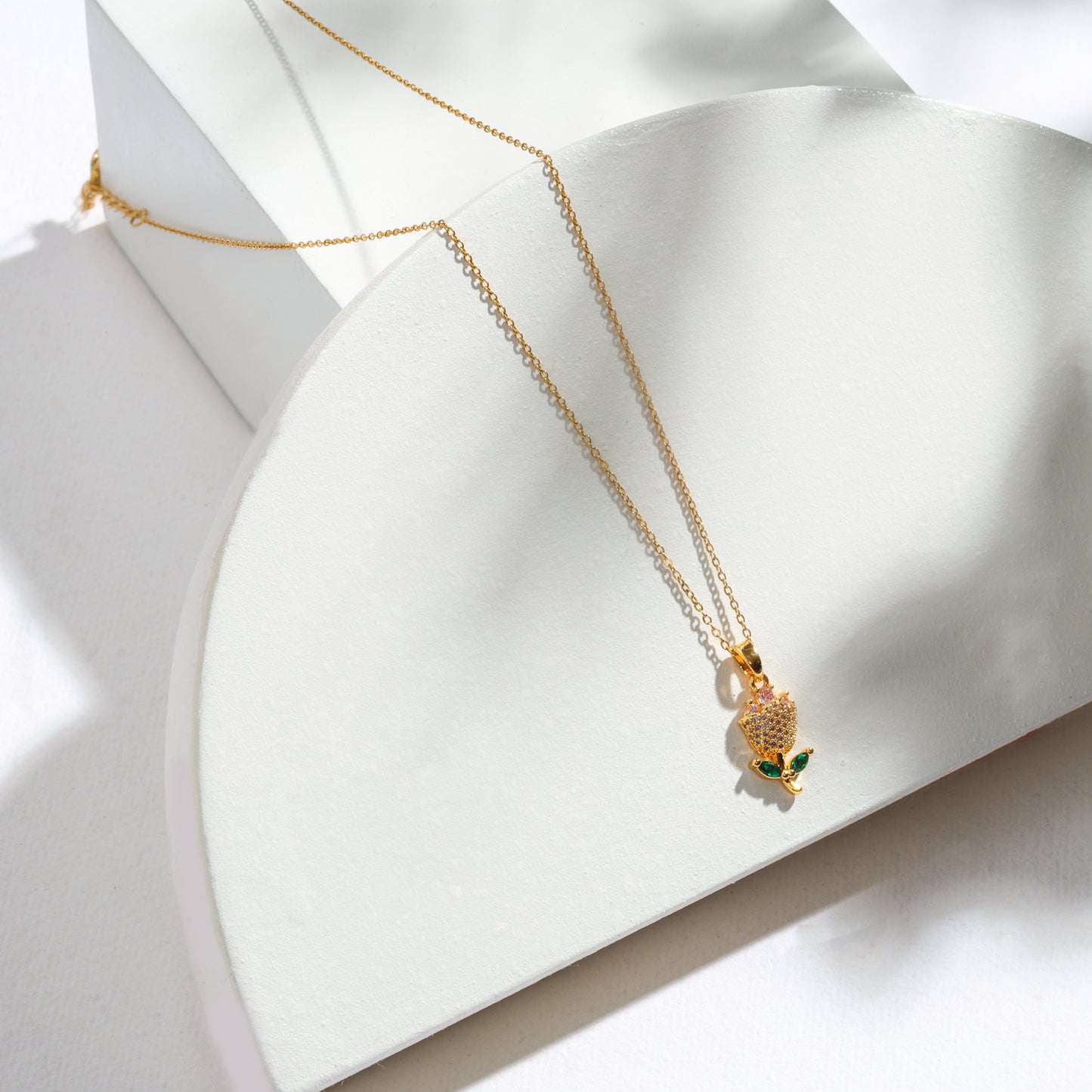 The Enchanted Bloom Pendant Necklace – Premium Tarnish-Free Finish