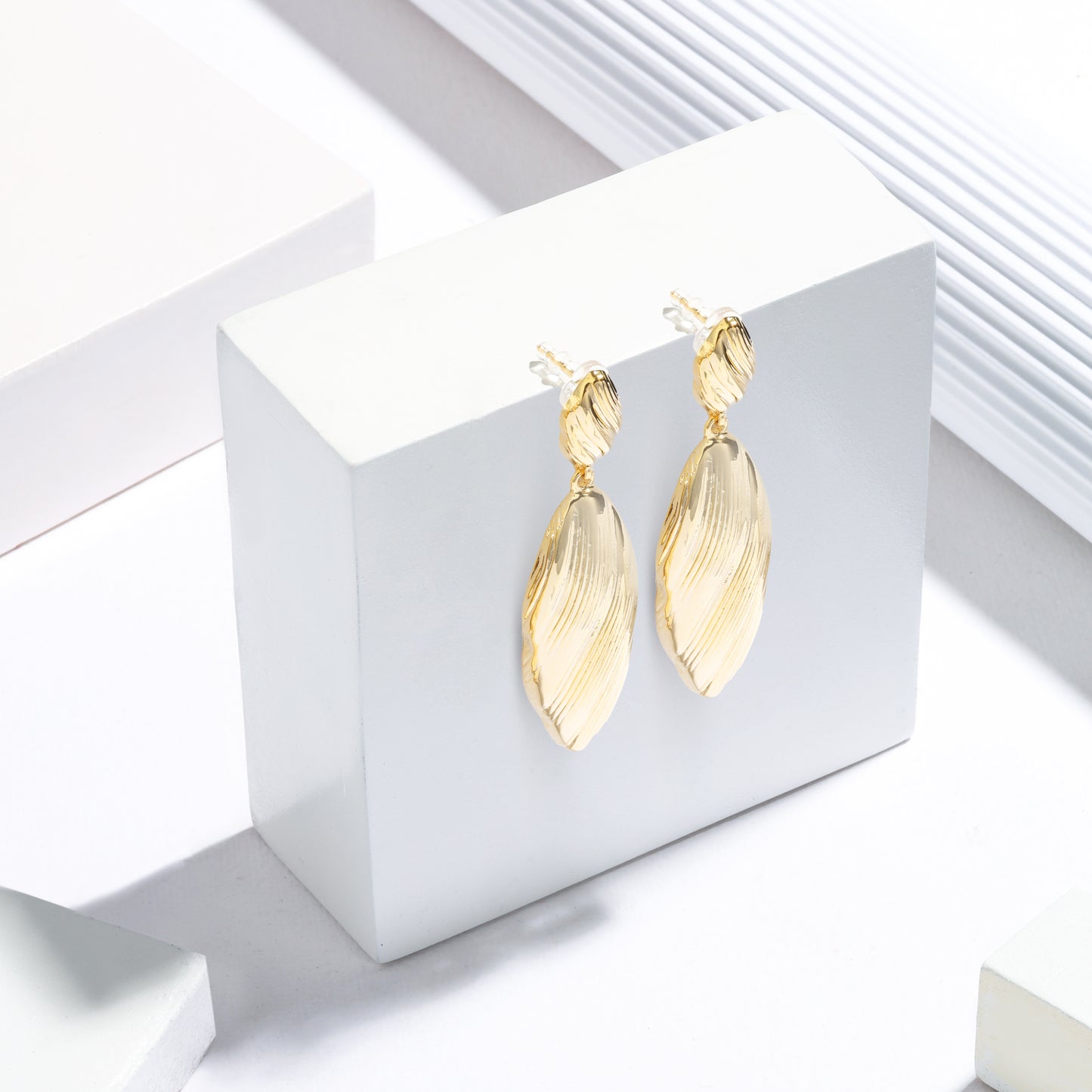 The Gilded Feather Drop Earrings – High-Gloss Luxe Finish