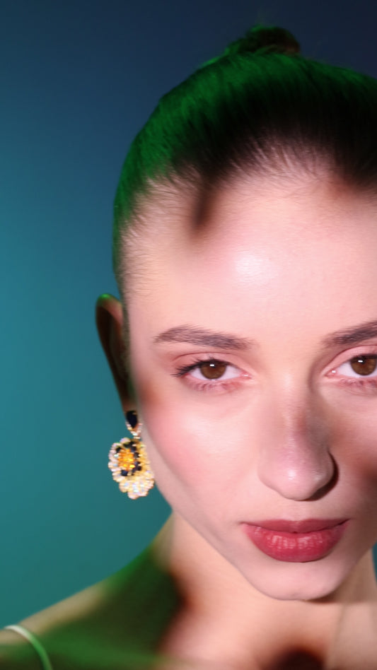 The Floral Elegance Earrings – Hypoallergenic & Elegant